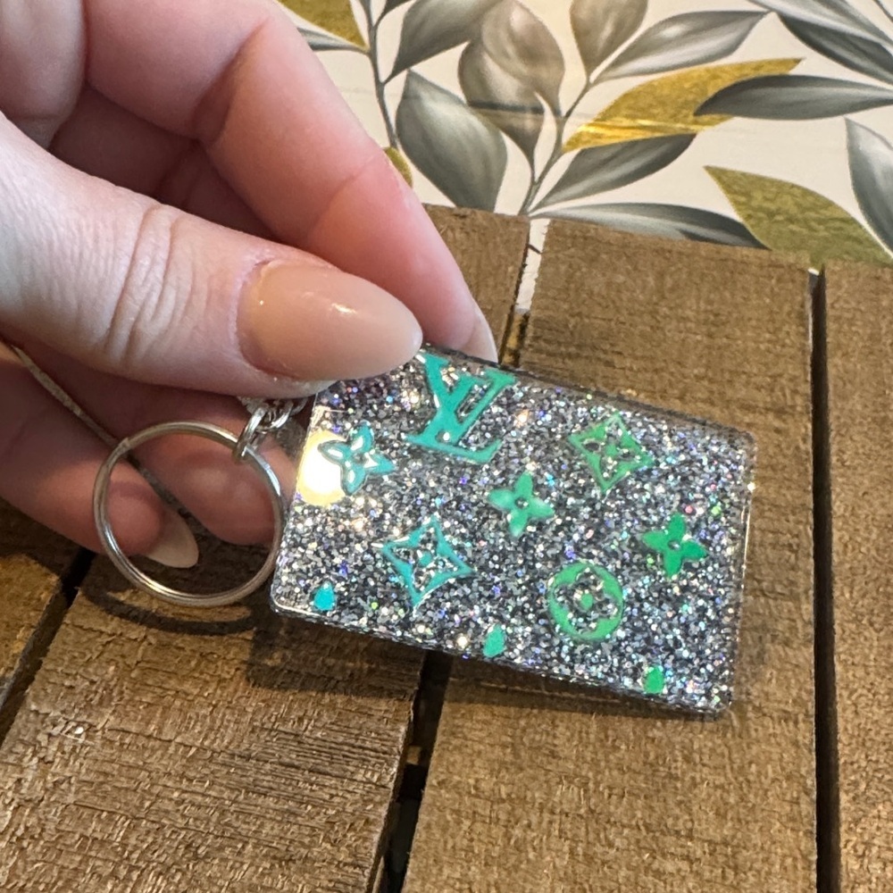 Silver Glitter Keychain Card Holder with Teal Accents